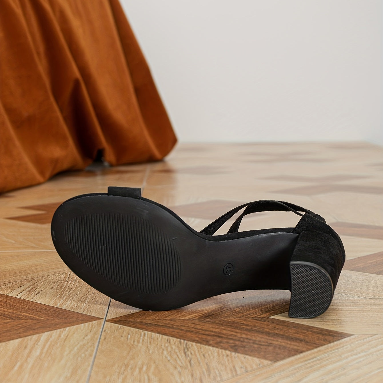 Women's Solid Block Heels Buckle Strap Pumps