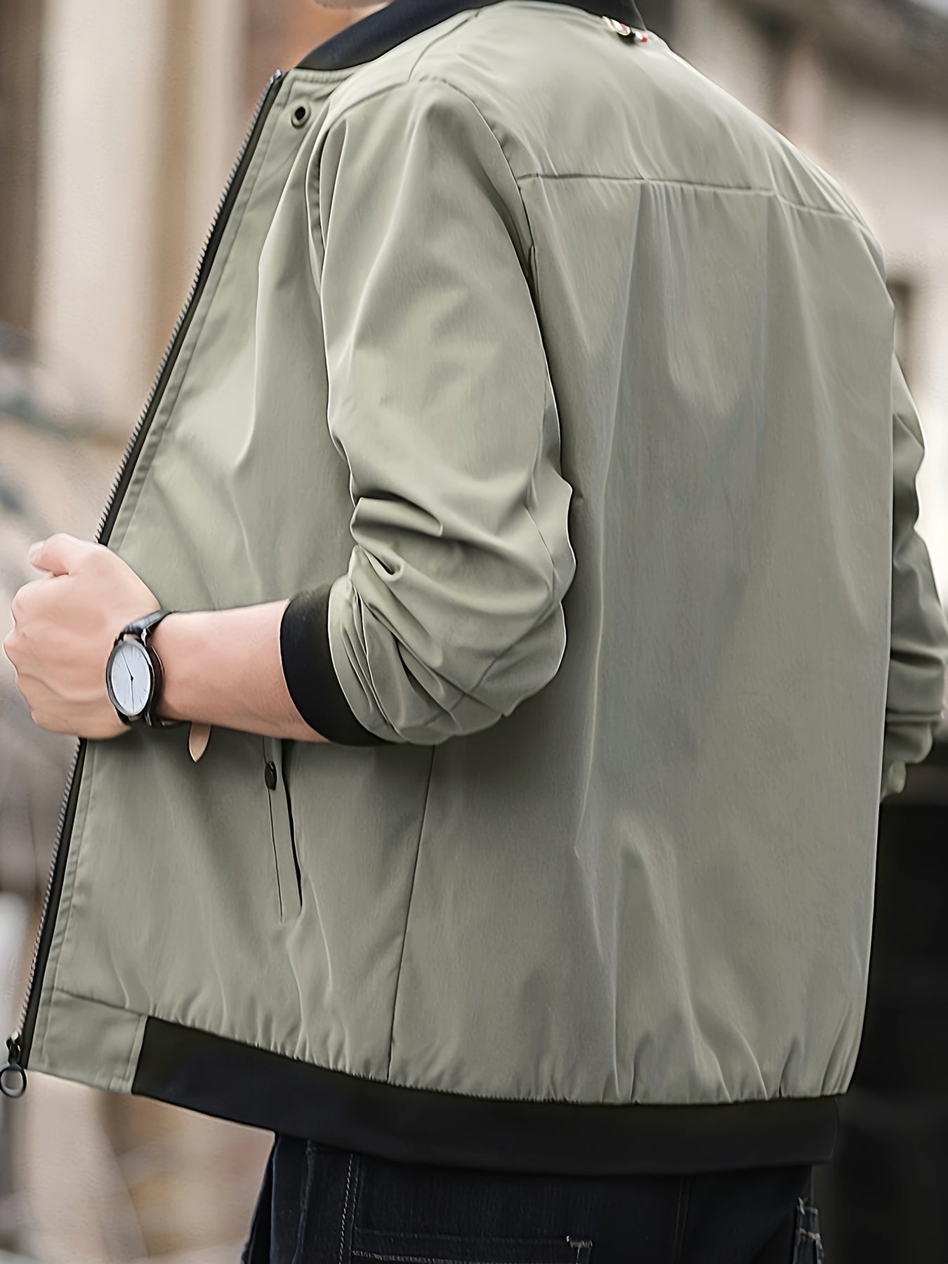 Men's Lightweight Zip Up Windbreaker Jacket