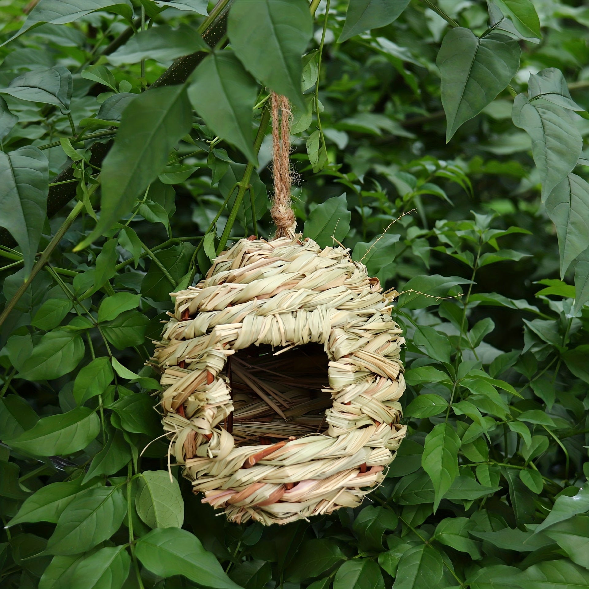 Hanging Woven Bird House for Yard Garden Decoration