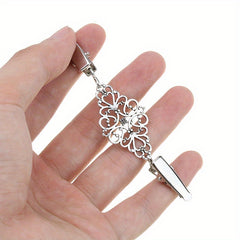 Retro Cardigan Clip Cape Shawl Sweater Collar Duck Clip Hollow Brooch Pin