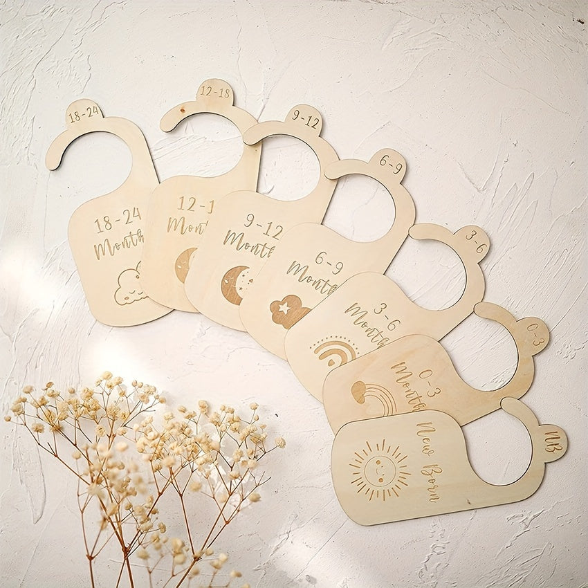7pcs Kids' Clothing Separator Wooden Kids' Clothing Size Hanger