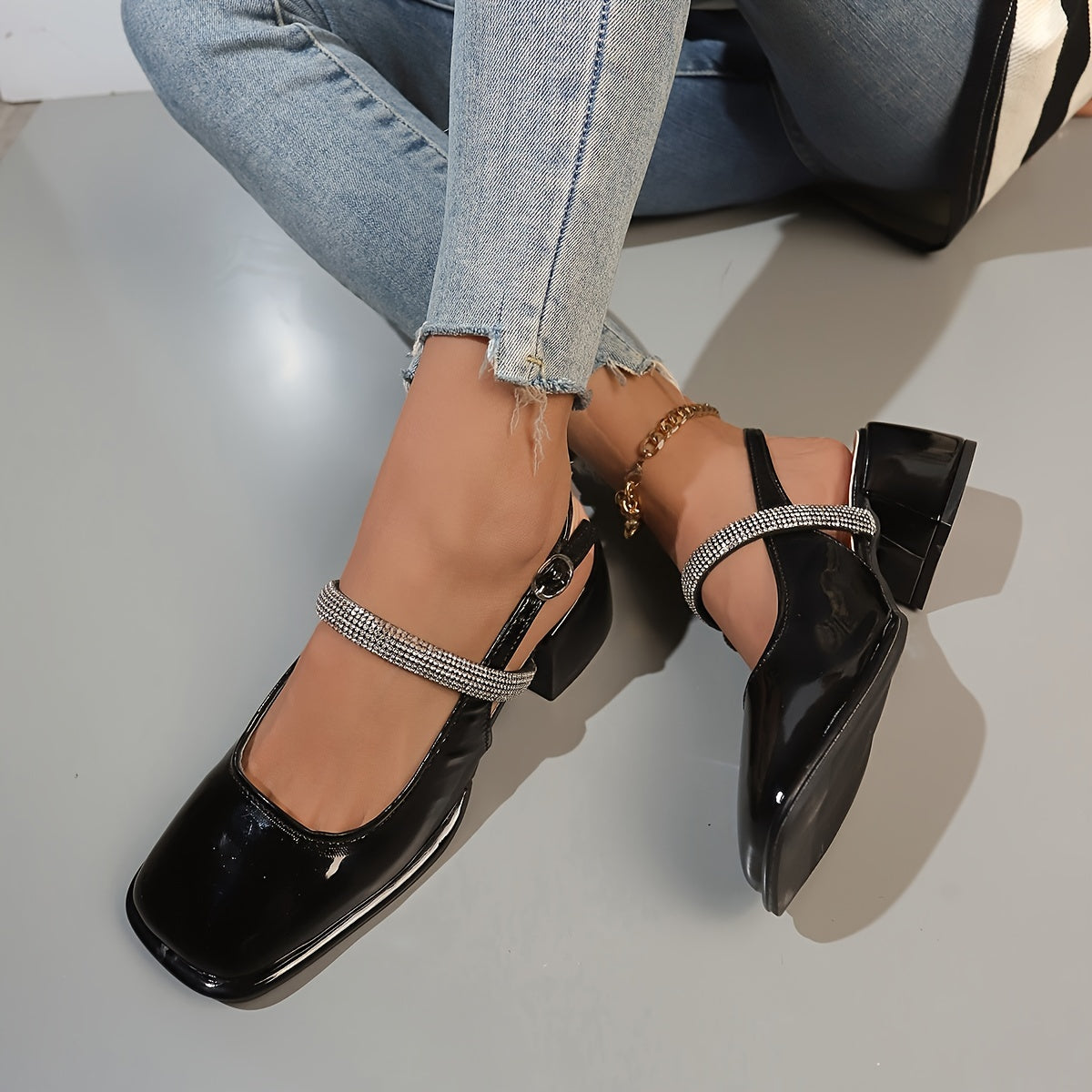 Women's Rhinestone Strap Chunky Heels Faux Leather Slingback Shoes