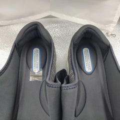 Women's Breathable Mesh Sneakers with Adjustable Closure