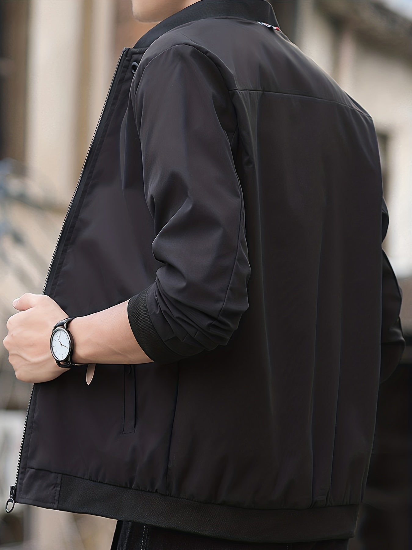 Men's Lightweight Zip Up Windbreaker Jacket