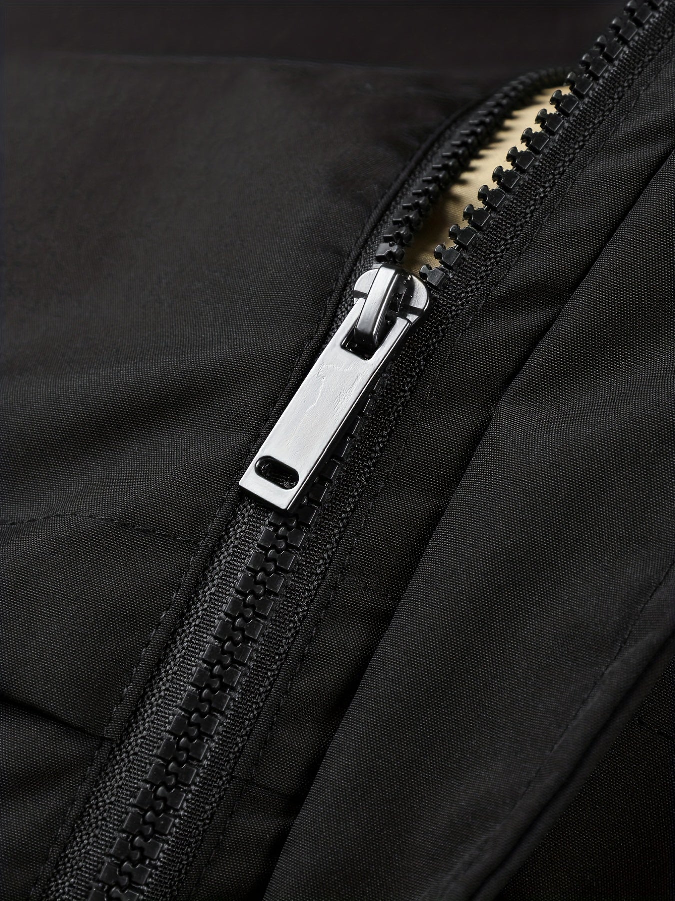 Men Hooded Jacket with Flap Pocket