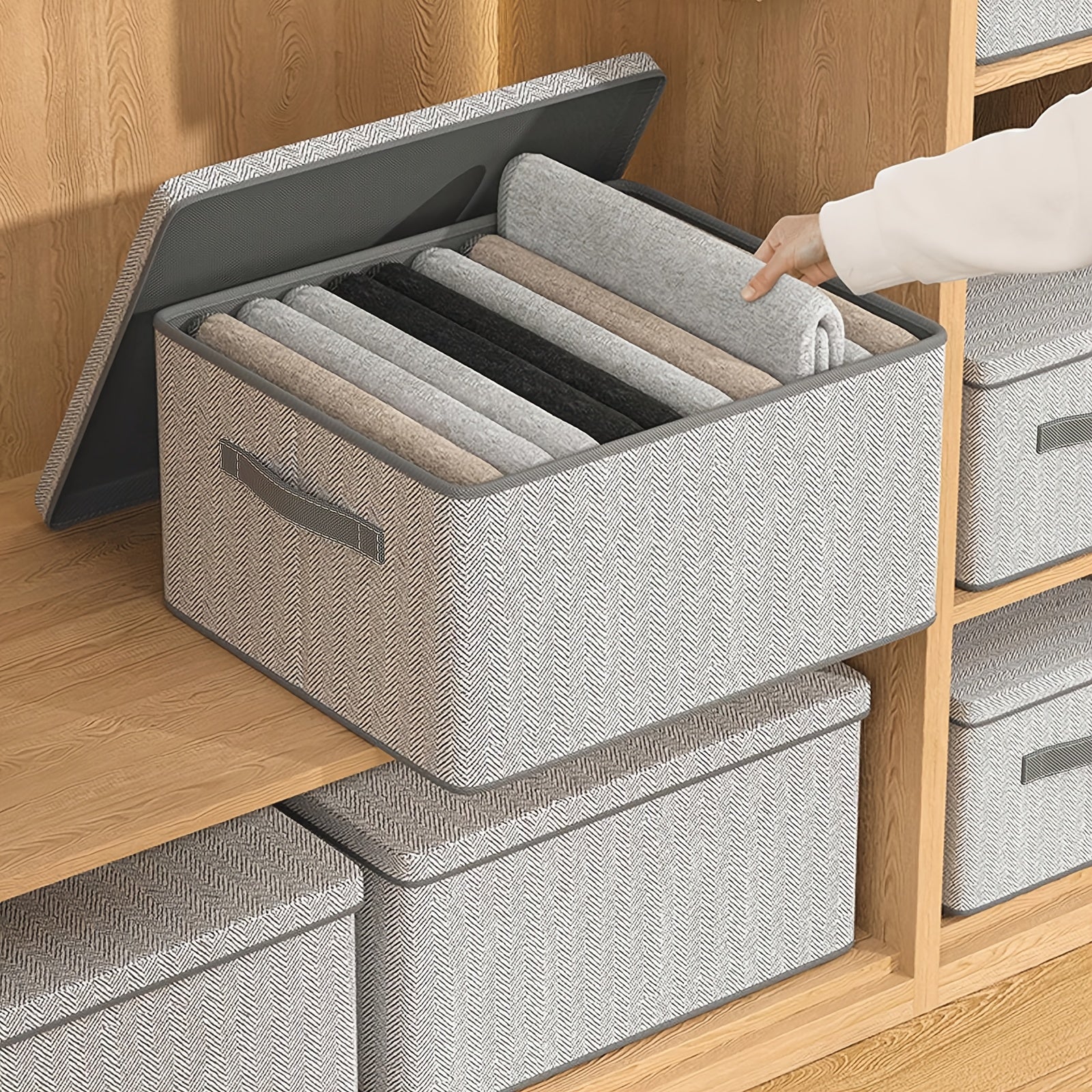 Foldable Storage Box with Lid Dust Proof Organizer for Clothes and Bedding