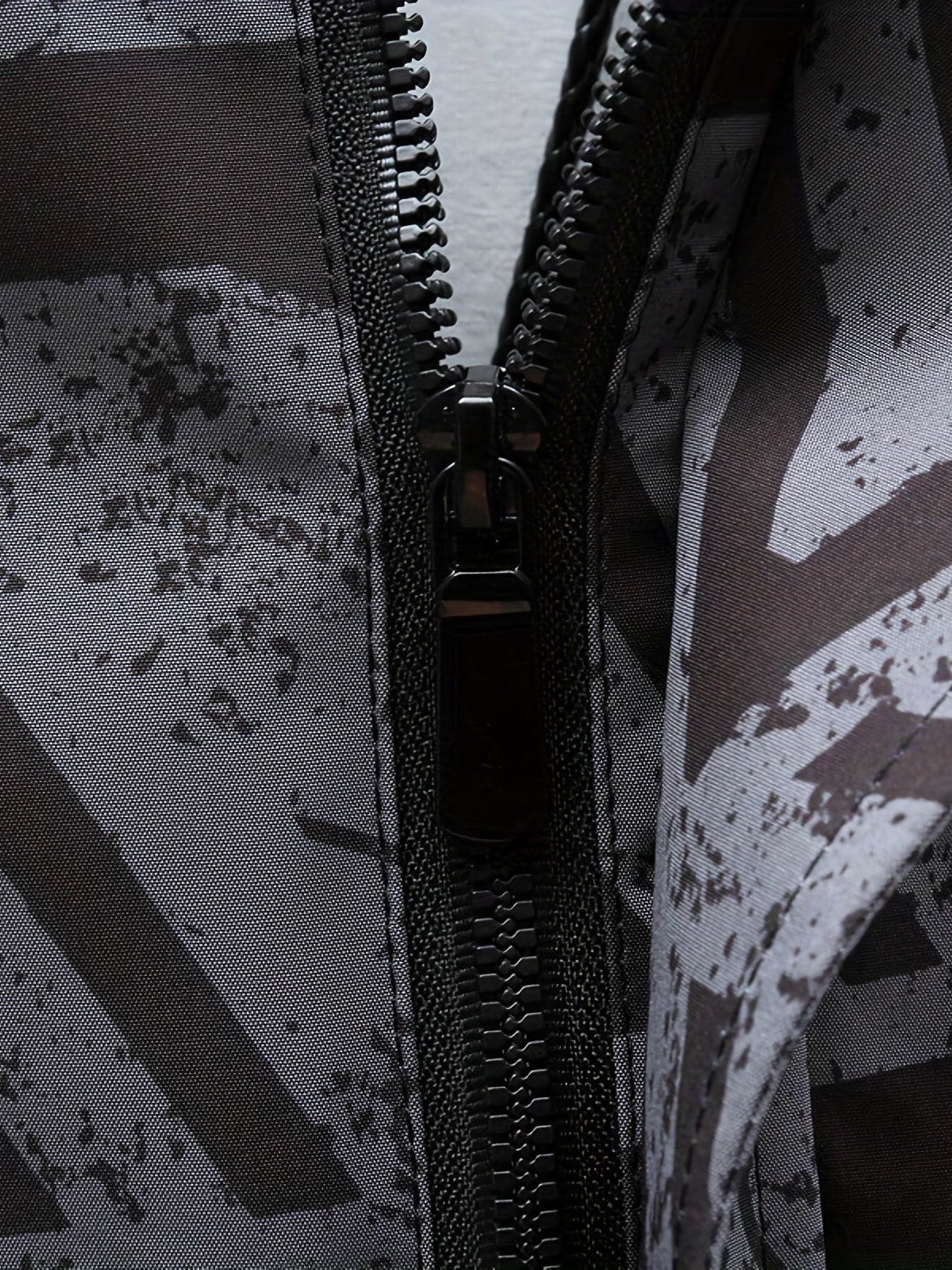 Geometric Pattern Hooded Windbreaker Jacket Men's Zip Up Jacket