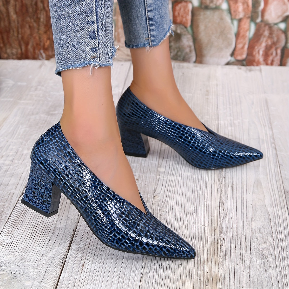 Women's Snakeskin Block Heels Point Toe Dress Pumps