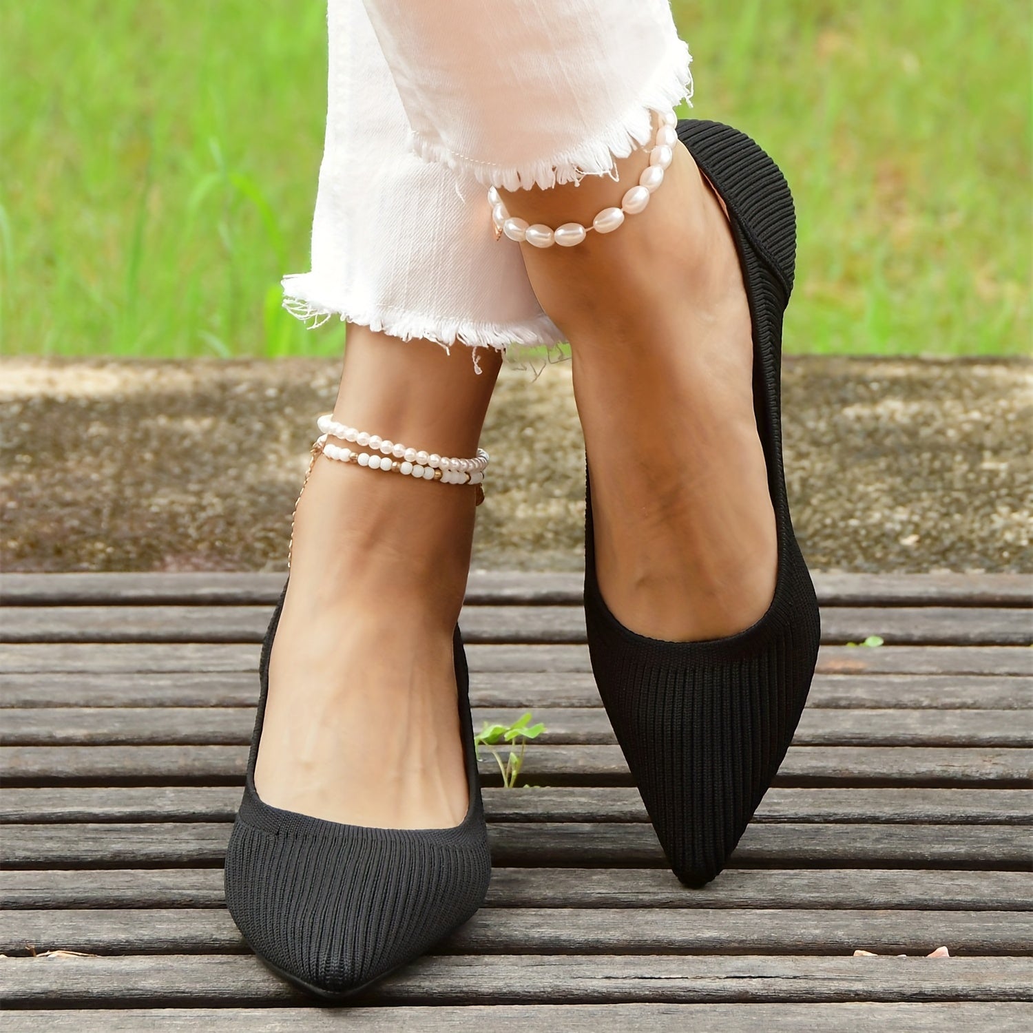 Women's Pointed Toe Kitten Heels Comfort Slip On Low Heels