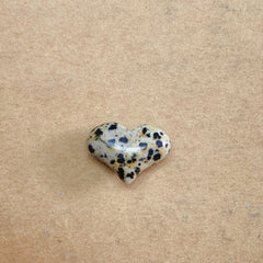 Heart Crystals Shaped Healing Crystal Palm Set Bulk