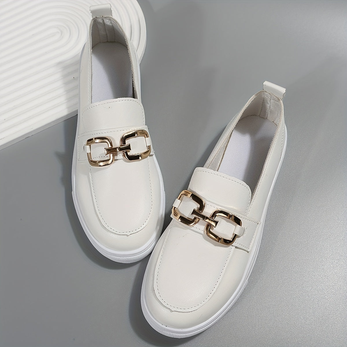 Women's Buckle Decor Flat Slip On Loafers