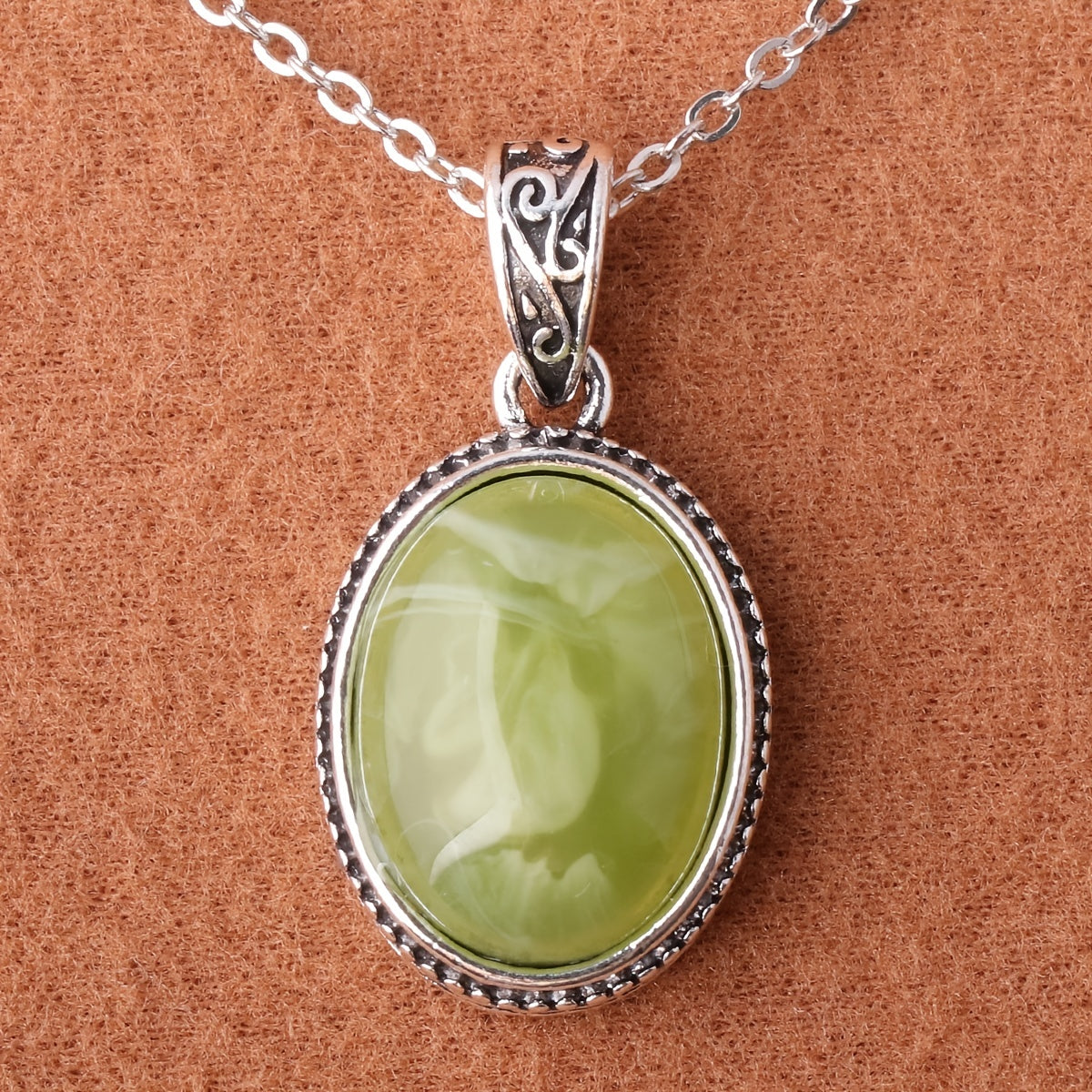 Vintage Oval Side Carved Necklace