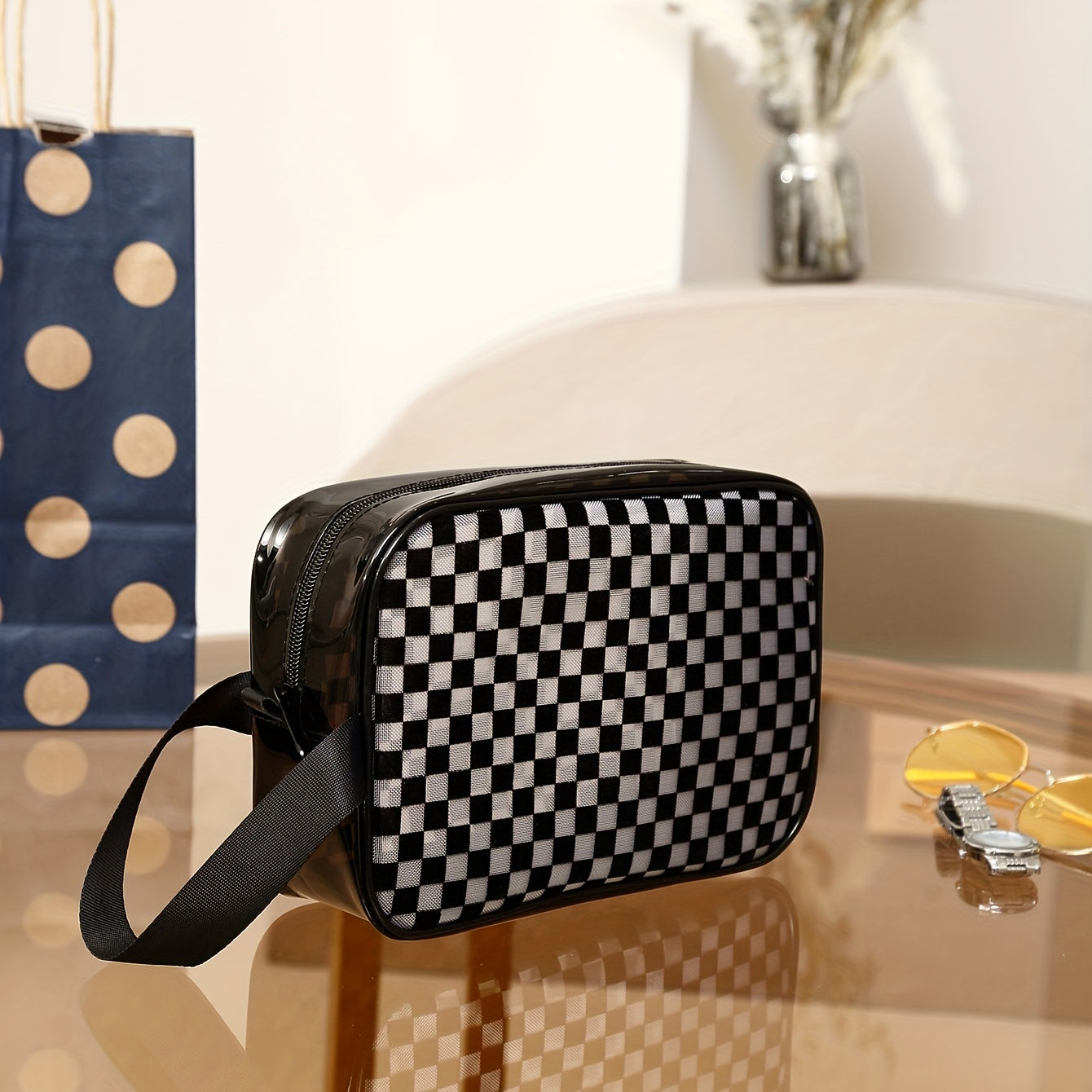 Portable Mesh Makeup Bag Cosmetic Organizer & Storage Bag