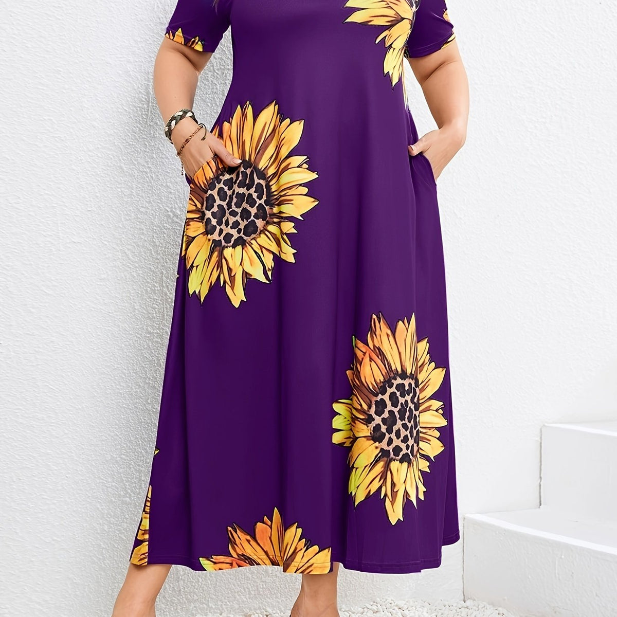  Sunflower Print Maxi Dress with Pockets