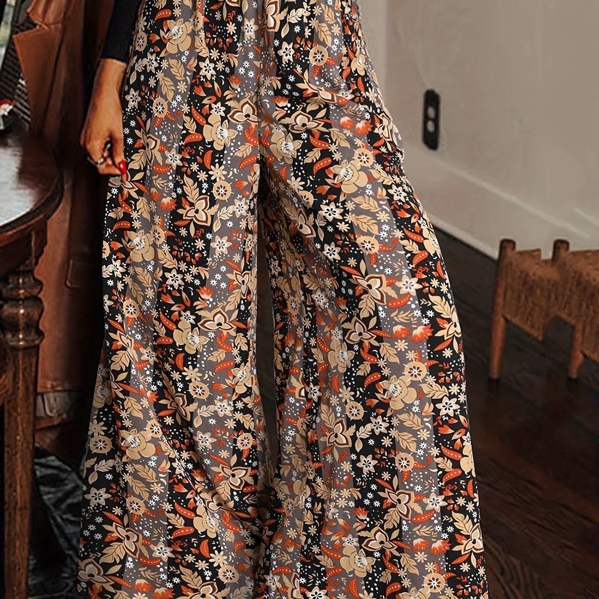  Random Print High Rise Wide Leg Pant