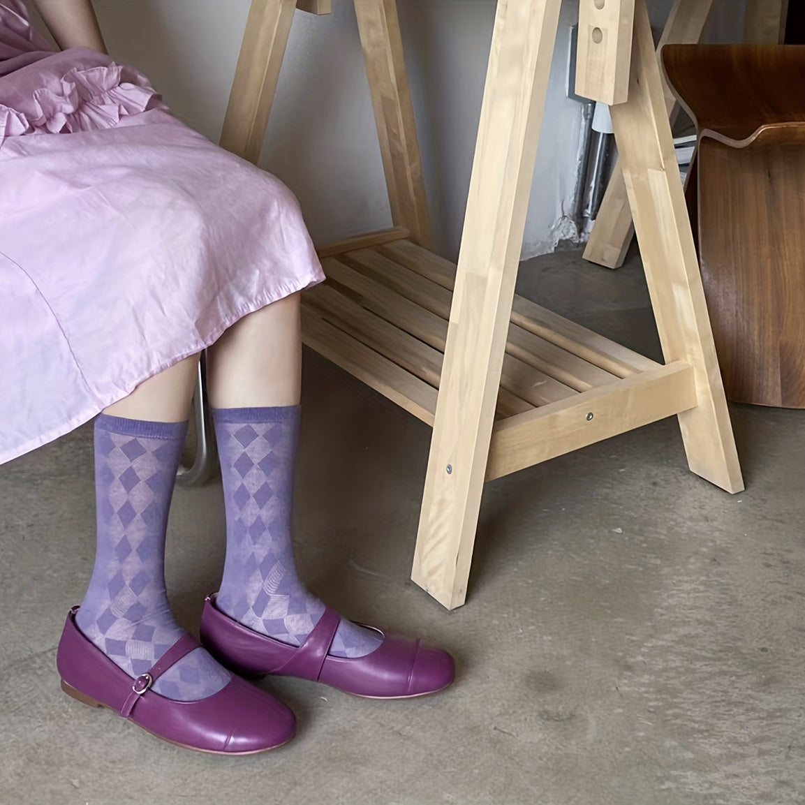 Argyle Textured Socks Mid Tube Women's Stockings