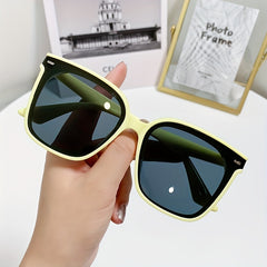 Square Sunglasses Casual Rivet Decor Anti Glare UV400