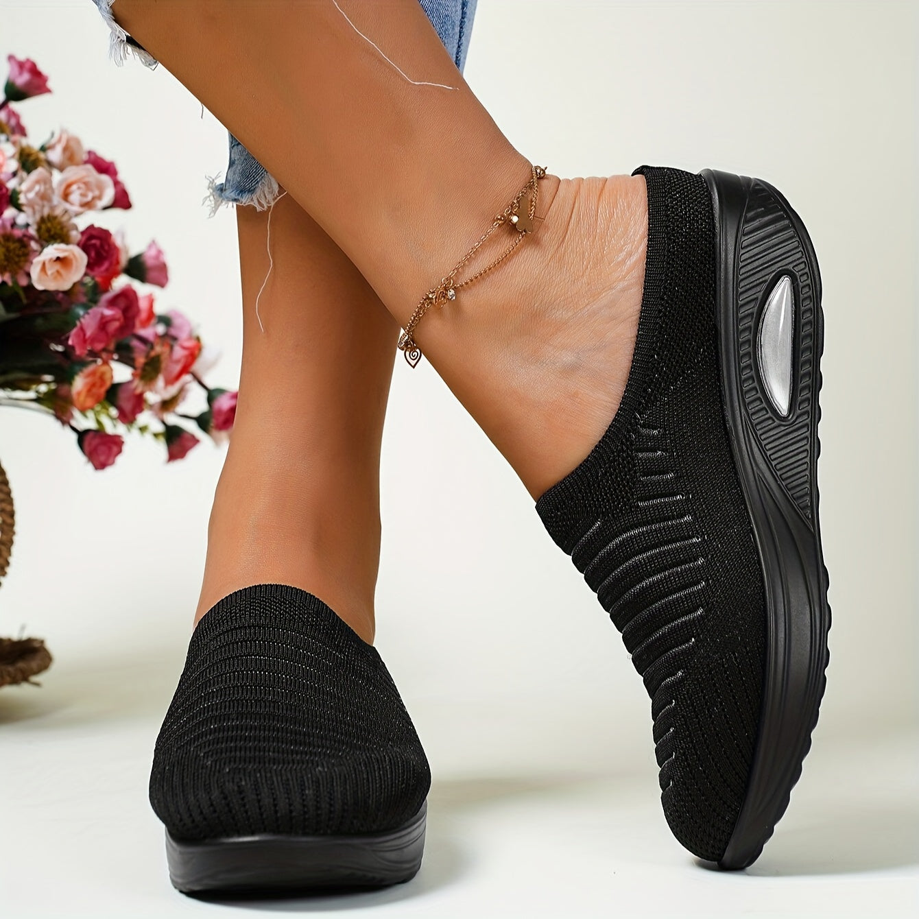 Mesh Breathable Flying Woven Shoes Lightweight Sports Sandals