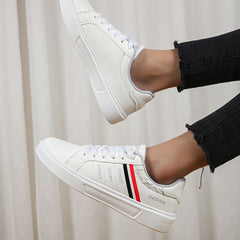 Faux Leather Stripes Pattern Skate Shoes Wear Resistance Non Slip Flat Sneakers
