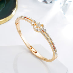 Stylish Star Moon Bracelet for Ages 12+