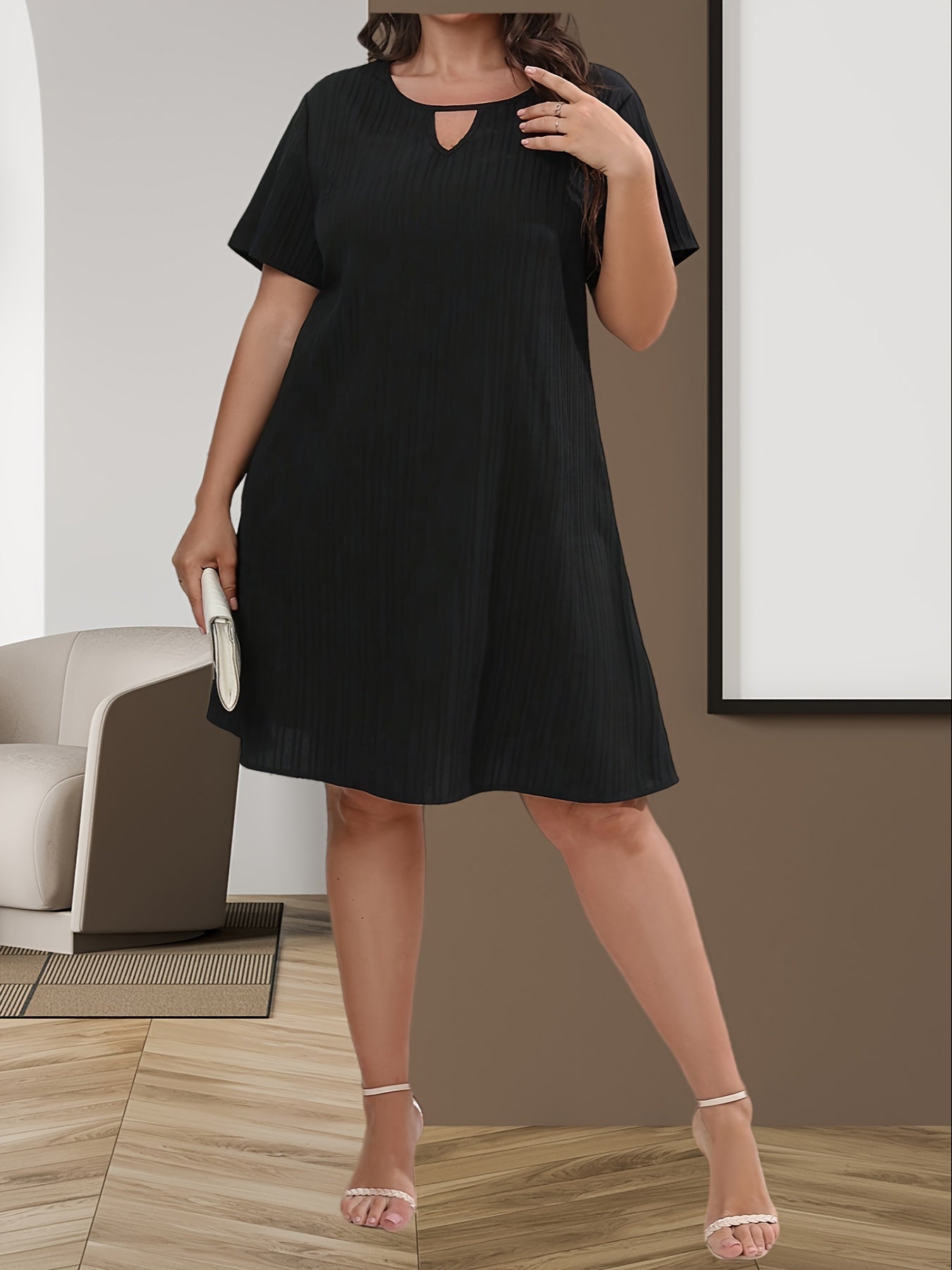 Women's Plus Solid Cut Out Short Sleeve Dress