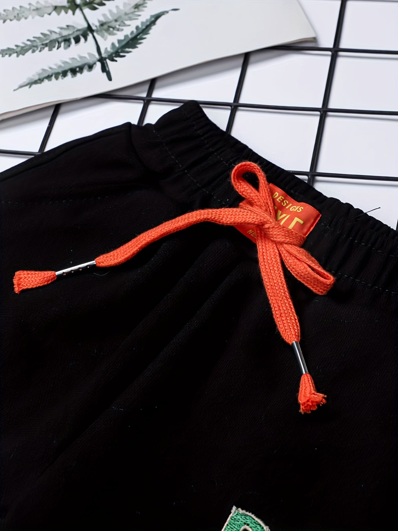 Girls' Smile Face Embroidered Jogger Sweatpants