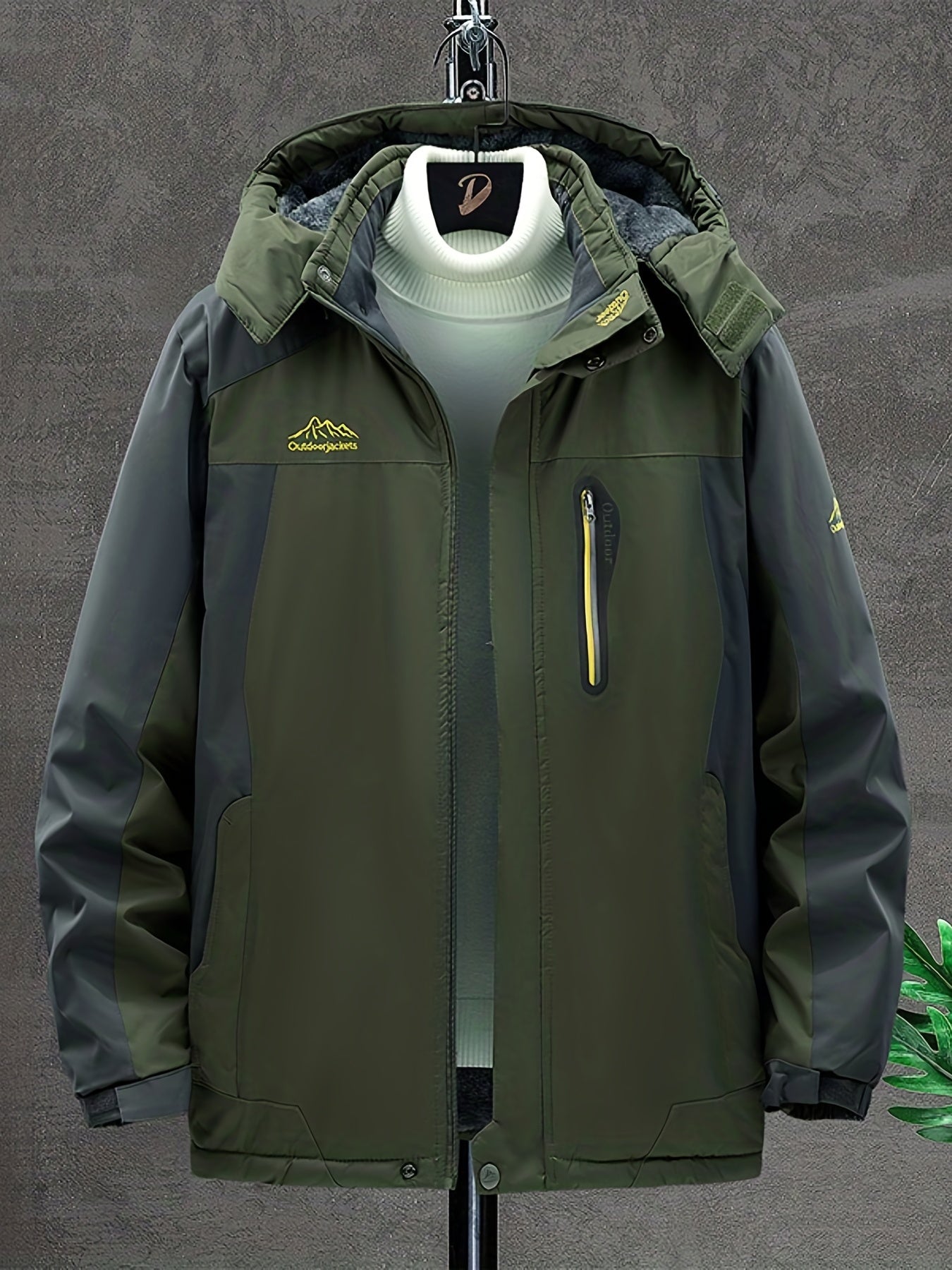 Men's Winter Hooded Jacket Thick Plush Ski Coat Windproof Waterproof