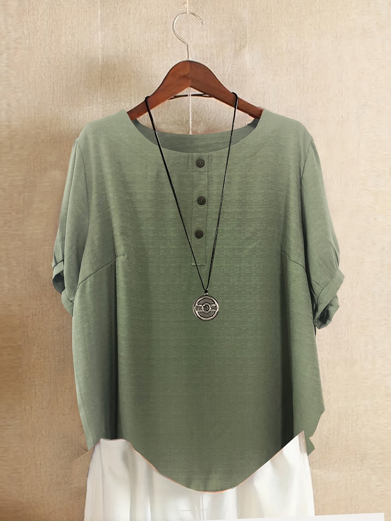  Solid Puff Sleeve Button Blouse