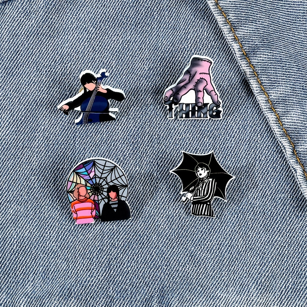 Creative Acrylic Print Brooch Pin for Boys