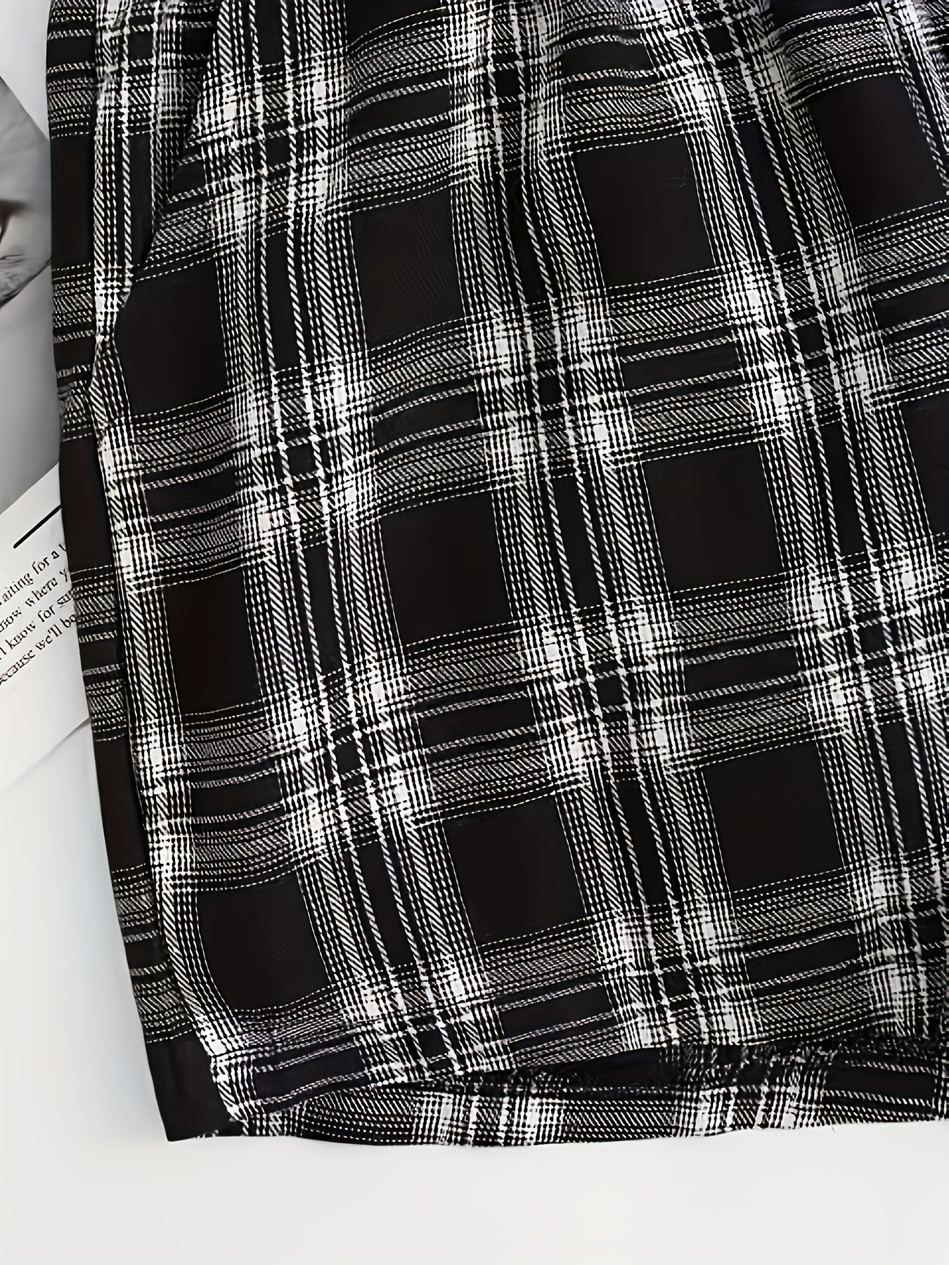 Women's Plus Plaid Print Elastic Everyday Shorts