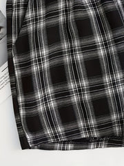 Women's Plus Plaid Print Elastic Everyday Shorts