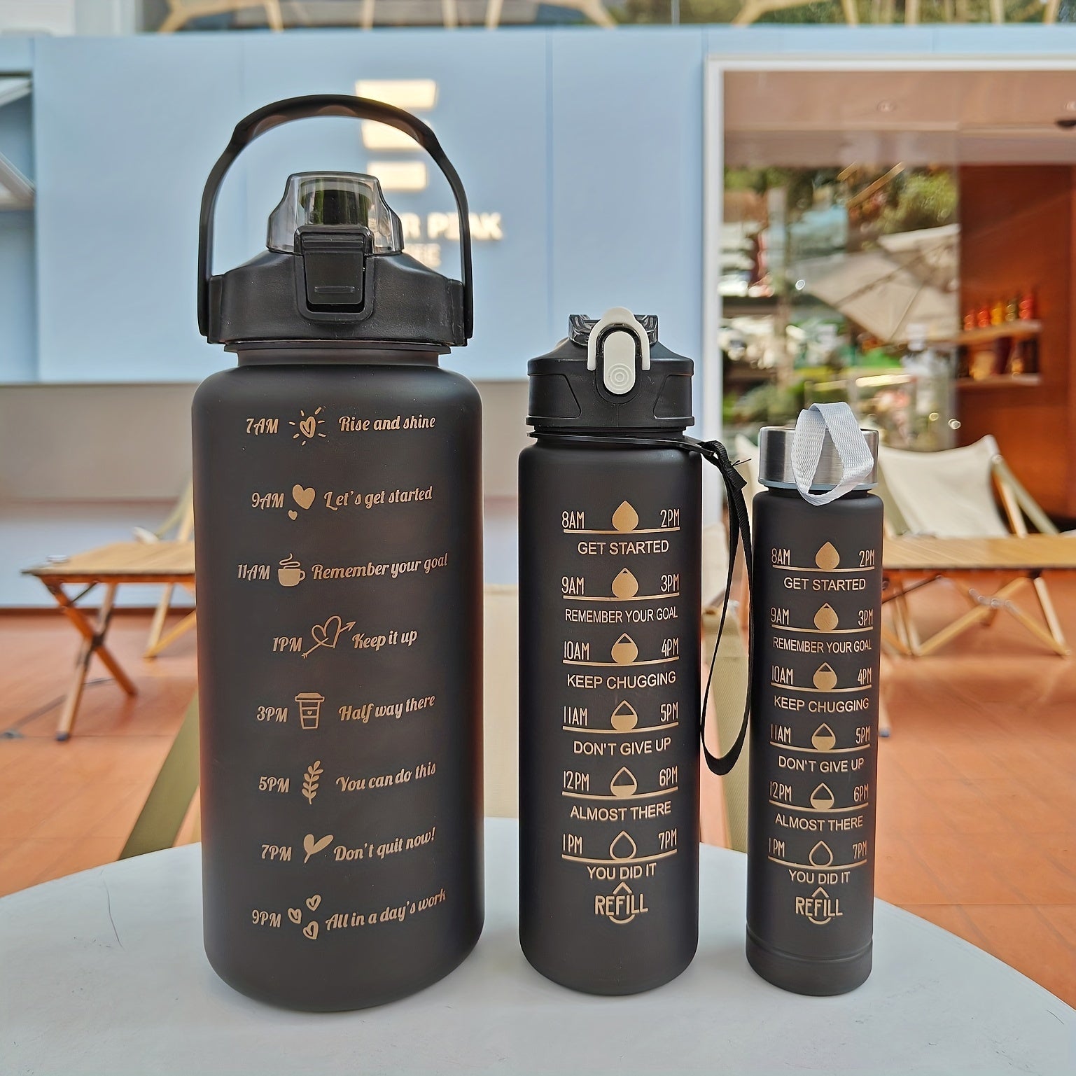 Leakproof Gradient Water Bottles 67oz 25oz 10oz Lockable Lid For Outdoor Sports