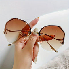 Oversized Gradient Lens Sunglasses UV400