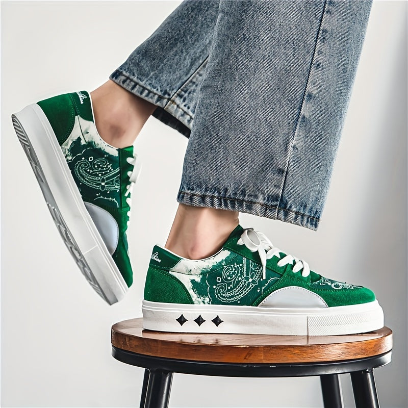 Men's Graffiti Print Lace-up Skate Shoes Lightweight Walking Sneakers