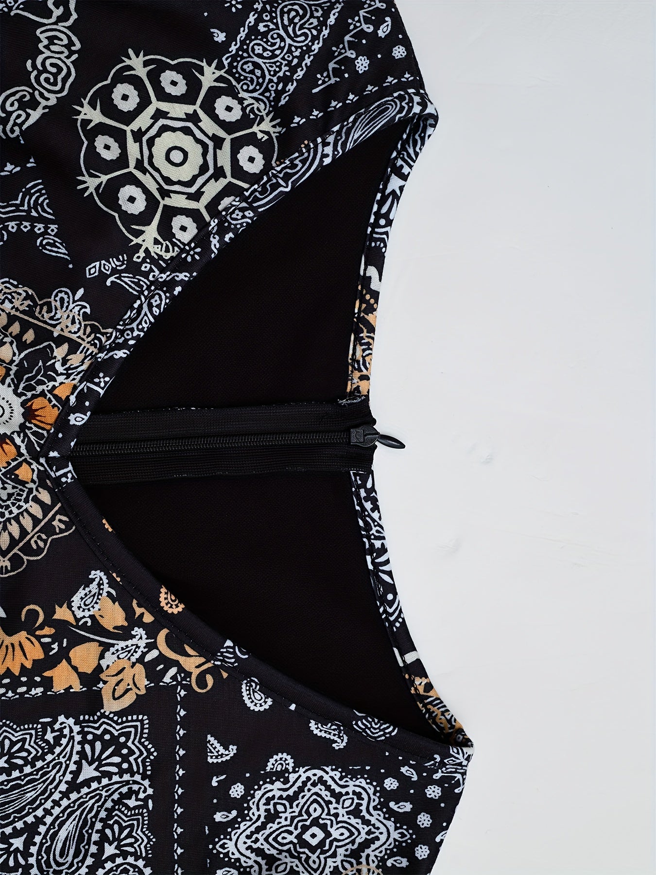  Boho Dress Colorblock Scarf & Paisley Print Short Sleeve V Neck Dress