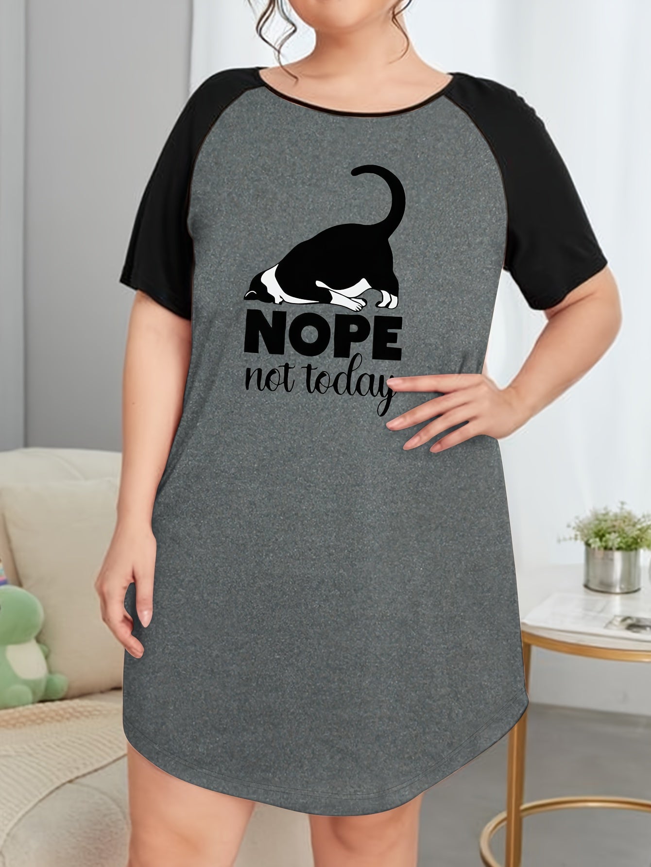  Cat Print Round Neck Sleep Dress