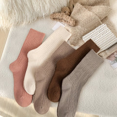 5 Pairs Soft Textured Mid Tube Socks Women's Stockings & Hosiery
