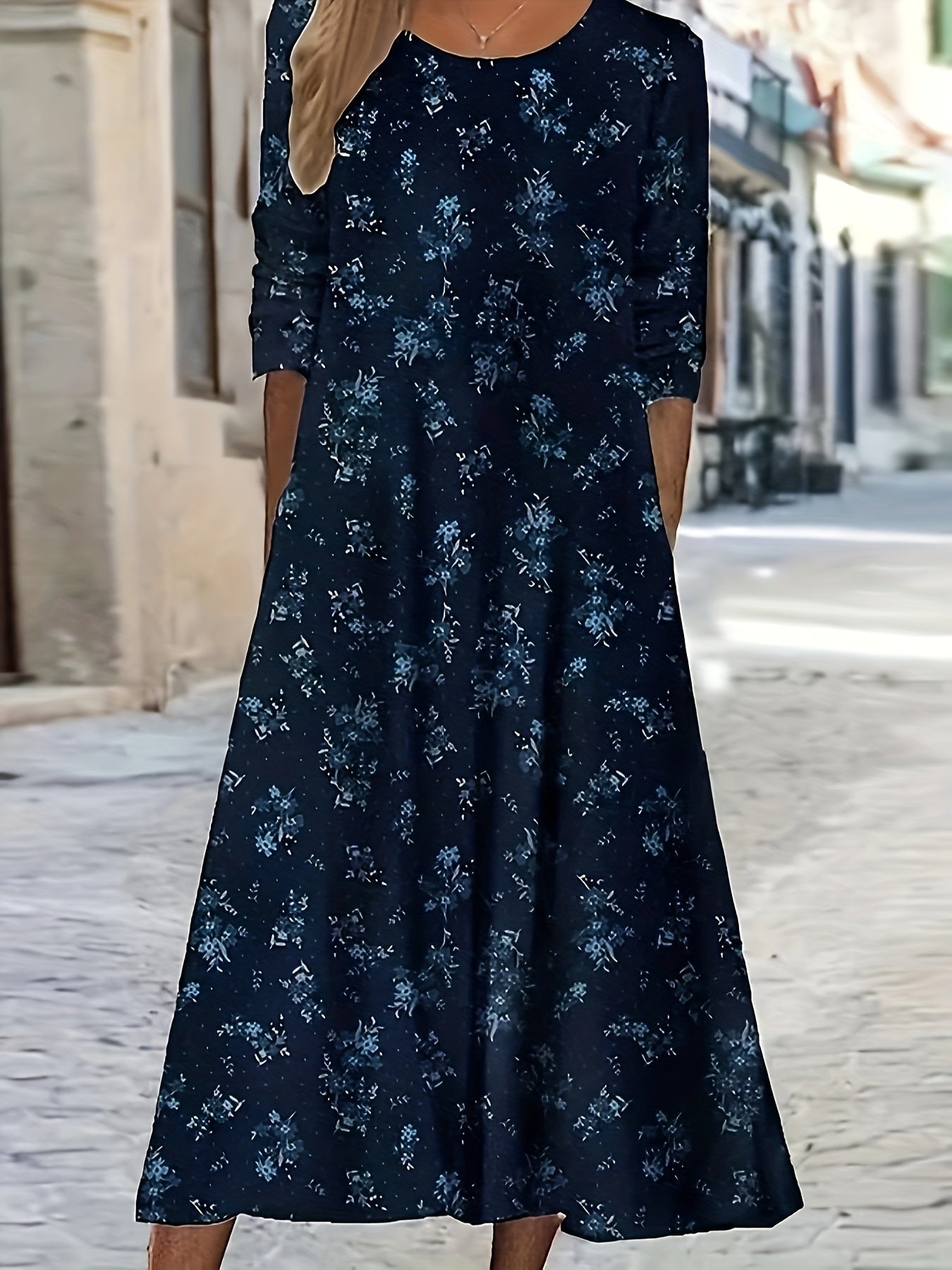  Ditsy Floral Print Long Sleeve Maxi Dress