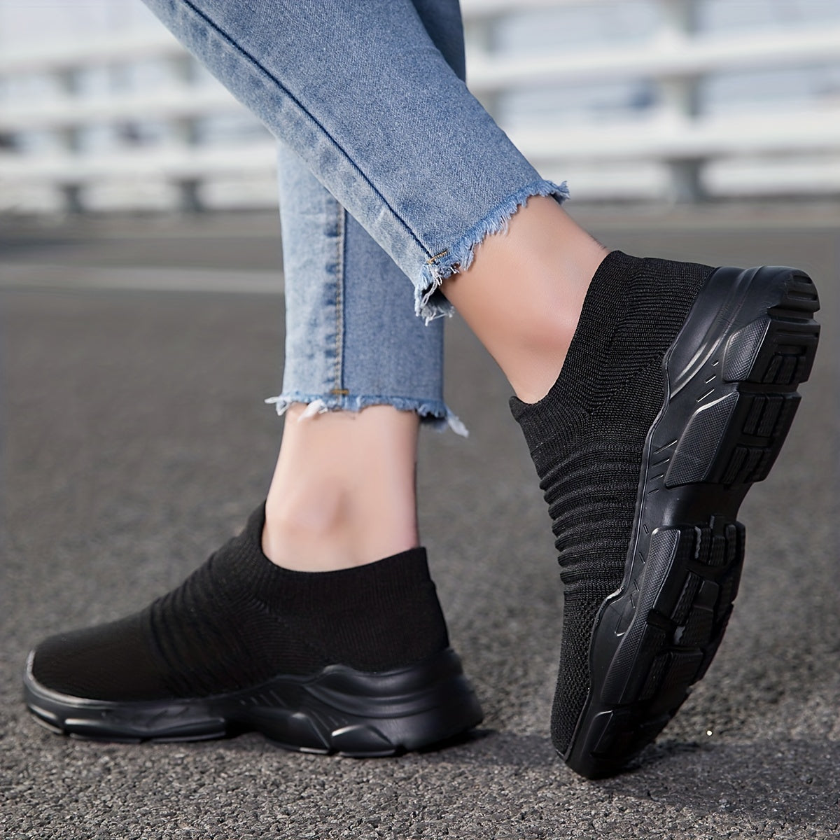 Women's Breathable Knit Sneakers Casual Slip On Outdoor Shoes Lightweight