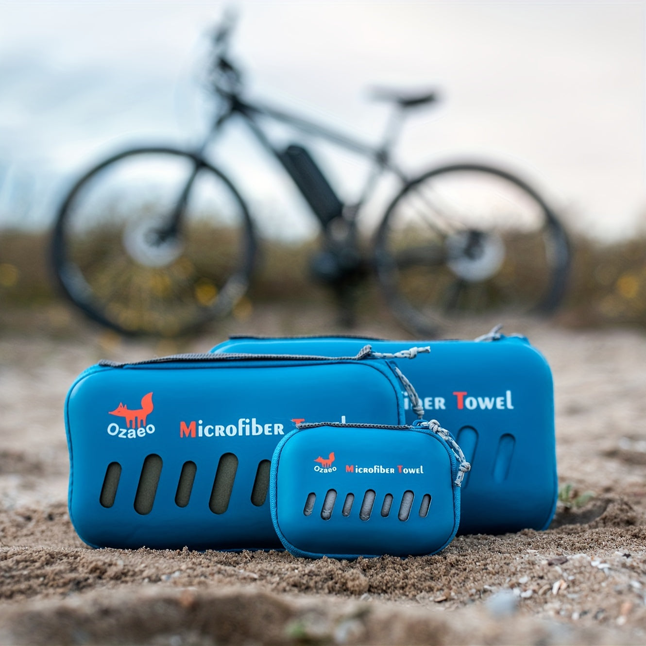 Ozaeo Microfiber Travel Towel Ultra Compact Fast Drying for Sports Beach