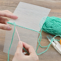 8pcs 7 Count Square Canvas Mesh 10x10cm Plastic Mesh for Embroidery Yarn
