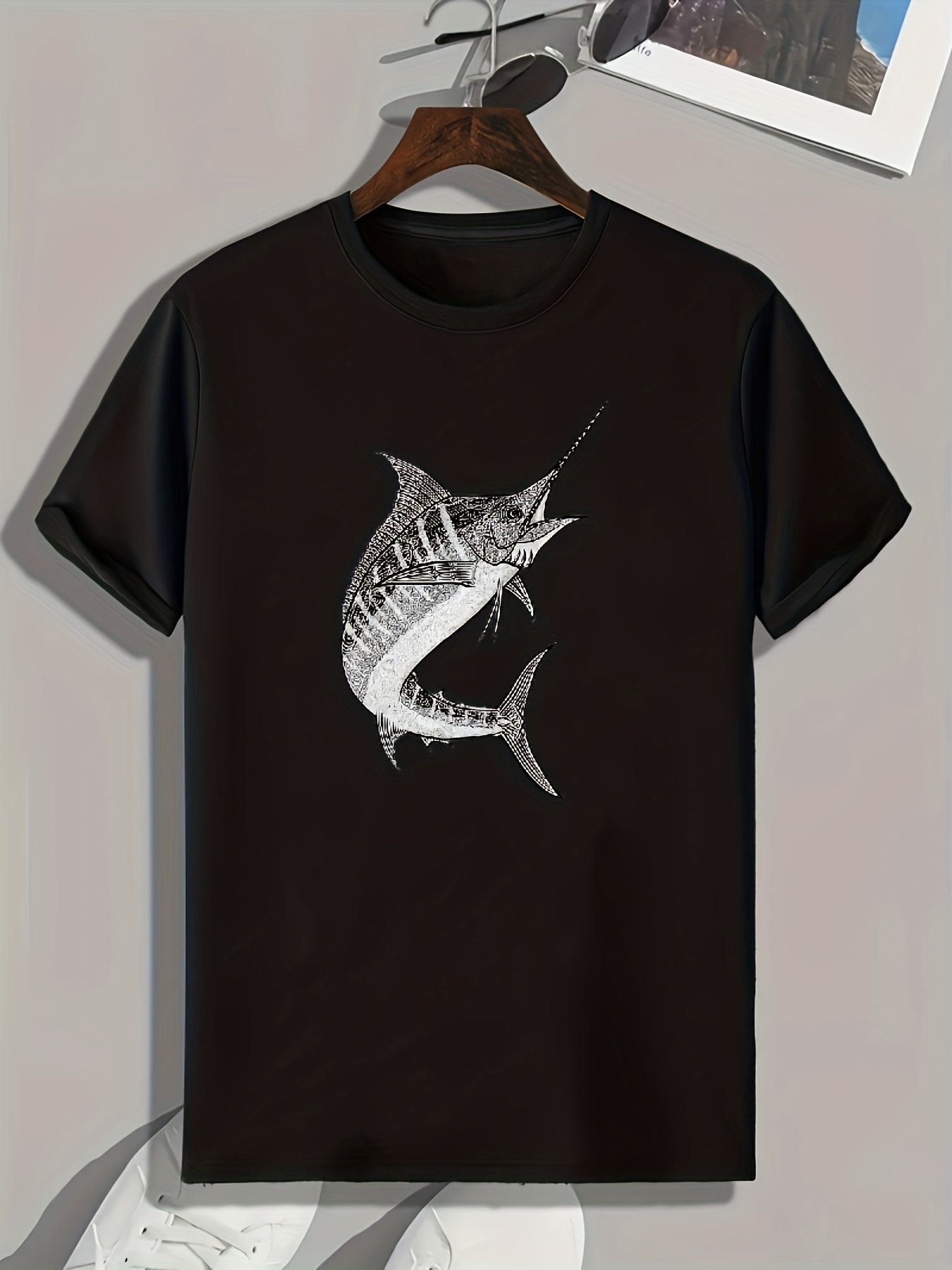 Fish Pattern Print Men's Comfy Sports T-shirt Graphic Tee