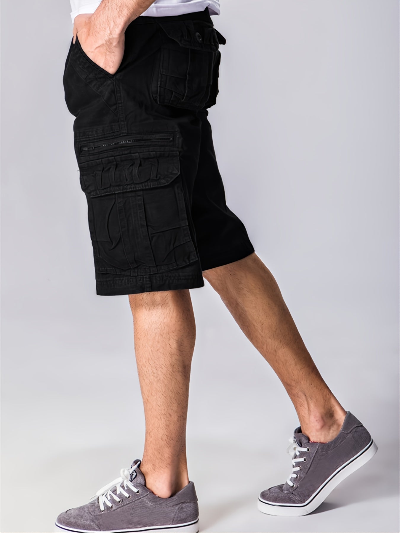 Men's Solid Retro Cargo Shorts