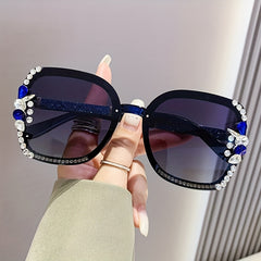 Geometric Frame Polarized Sunglasses for Stylish Look