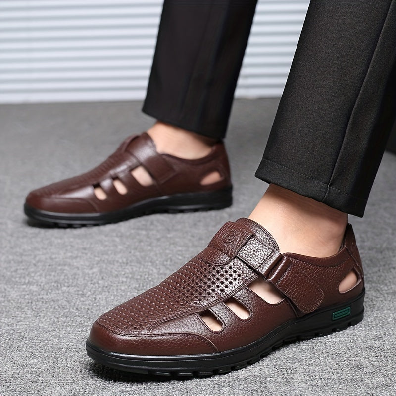 Men's Hollow Out Sandals Lightweight Quick Dry Comfy Beach Shoes Summer
