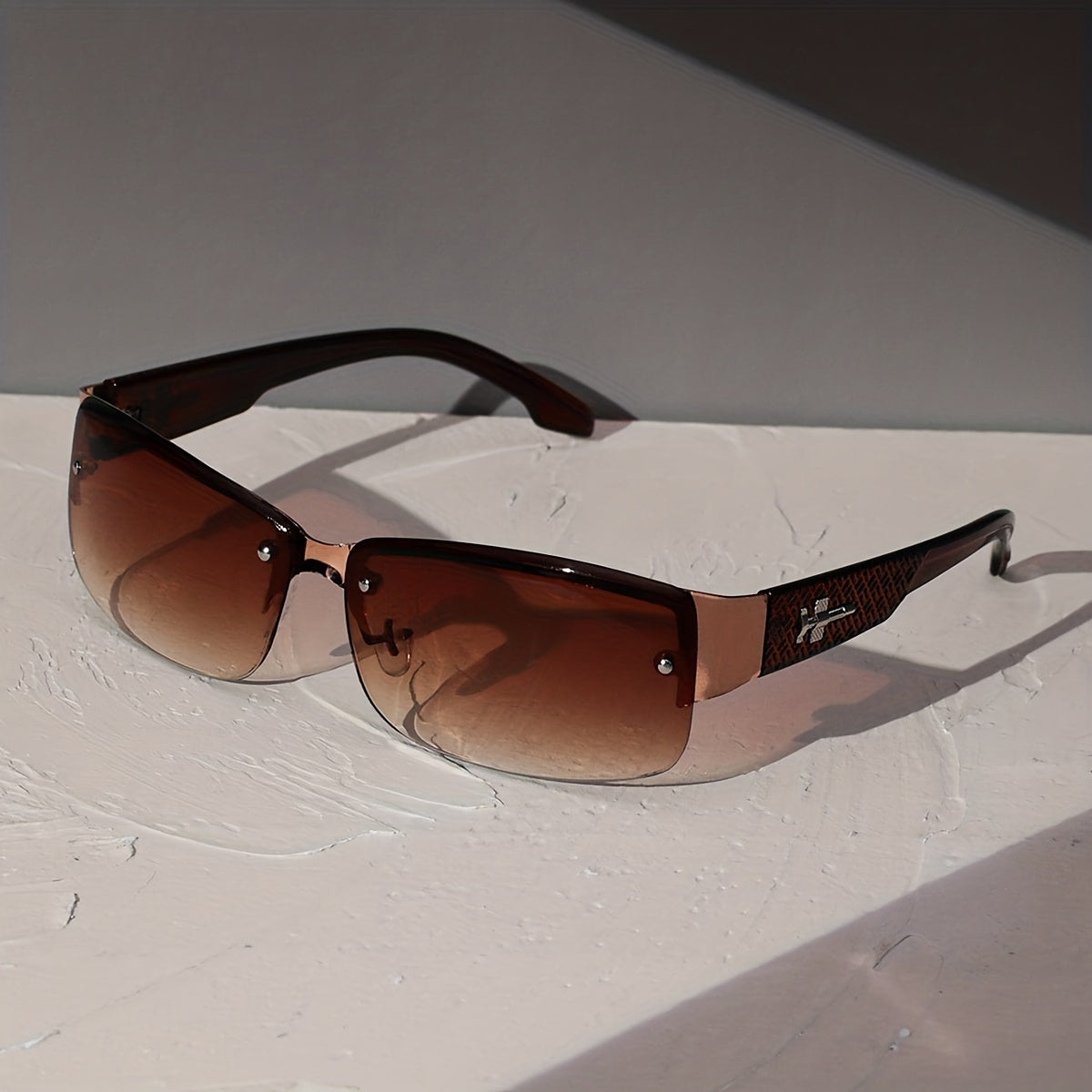 Vintage Small Rectangular Sunglasses for Women Gradient Half Rimless