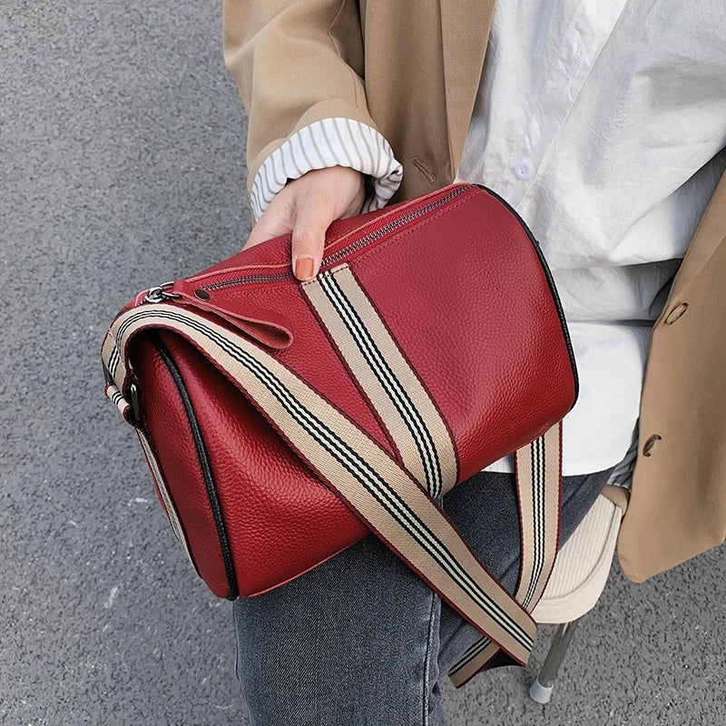 Women's Leather Messenger Bag High Cowhide Handbag