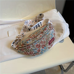 Vintage Graphic Flower Pattern Crossbody Bag