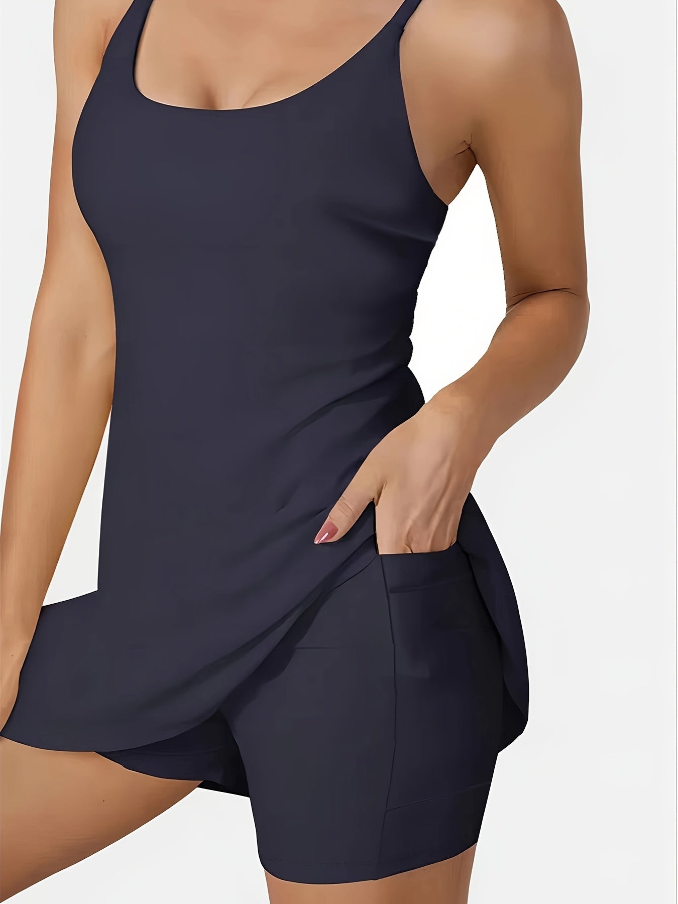  Sports Dress Women's Plus Solid Seamless Criss Cross Back Built in Sho