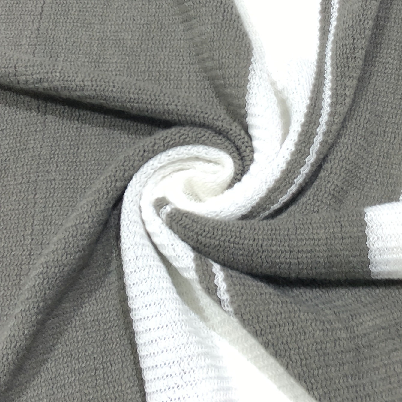 Double Colors Knitted Shawl Warm Windproof Cardigan Casual Outdoor Shawl